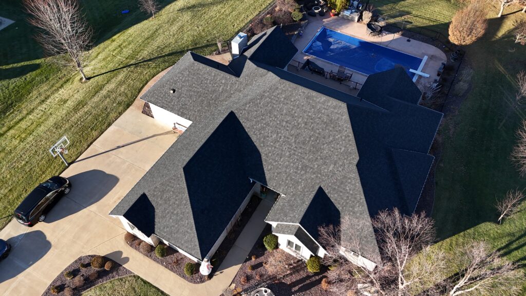 Roofing services in quincy il